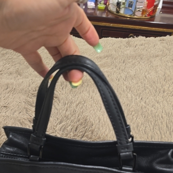 Marc Jacobs Black Leather Crossbody or Tote Bag NwT - Picture 3 of 8